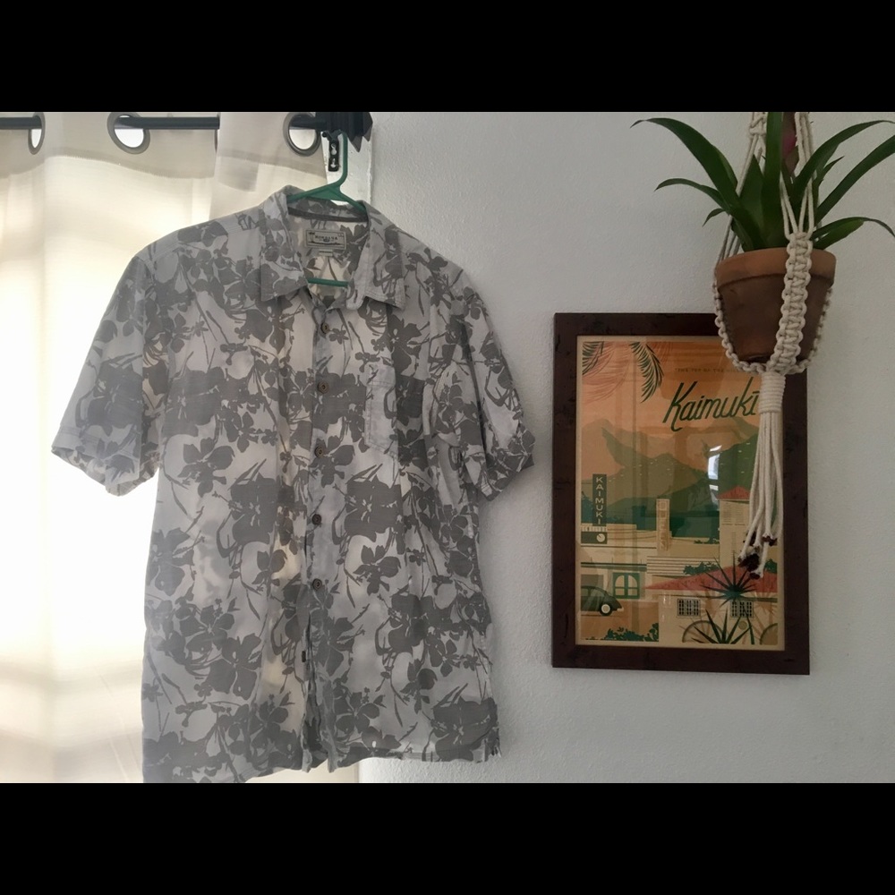 Men’s Honolua Hawaiian Aloha Shirt size L
